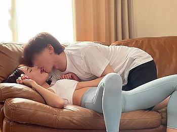 [エロ]〖素人×スレンダー〗美しさが際立つトレーナーの誘惑ストーリー絶頂へと誘われる瞬間に興奮必至ｗｗｗ