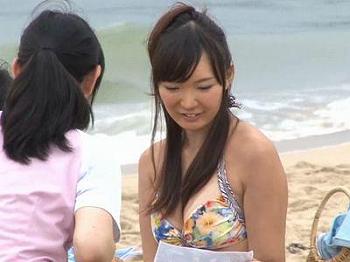 [水着]【マジックミラー】海でナンパした可愛い童顔ロリ美少女を騙しイタズラエステ‼エロマッサージで大量潮吹きから3P乱交中出し‼