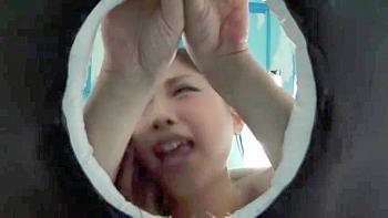 [エロ動画]【太陽にひとつ化した日焼け美少女】拡がる乳首と腟内は、快感の波動になっています！マッサージでもう一度イライラするか？