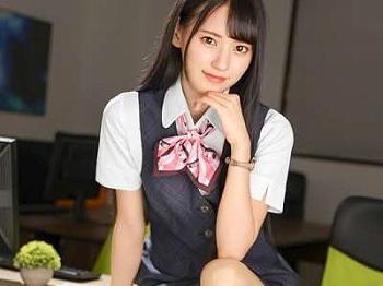 [マッサージ]働く痴女お姉さんエロ企画で素パンスト着エロ足コキM男プレーやベロチュー対面座位で激カワ美人がスケベな展開！