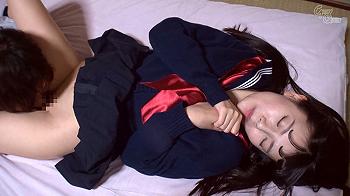 [エロ動画]【マッサージ×騎乗位】温もりが絡みつくたびに理性が..卑猥淫乱ちっぱいガールとの濡れる耳元を甘噛みする!!