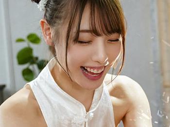 [スレンダー]【美乳痴女のエステ夜這い】「スゴイねぇ♡」エロスギ痴女、フェラチオ手コキで男を骨抜き！美乳とボディが