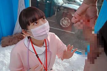 [エロ動画]マスク越しでも可愛さハンパない！デカチンポに赤面する白衣の天使に絶倫ピストンを体験させちゃう❤