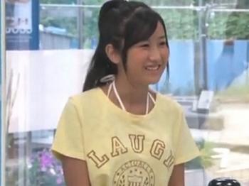 [ギャル]【水着】ビーチの水着を豊胸マッサージと騙して声かけ→中出しレイプ！