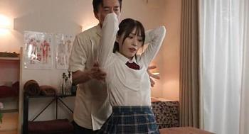 [スレンダー]「何か…違うなぁ❤」女子高生がセクハラエステで悪徳マッサージ師チンポでイカされまくるセックス